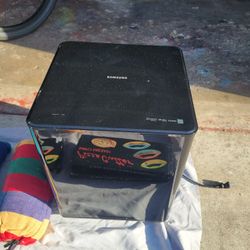 Samsung Base Box For Entertainment System