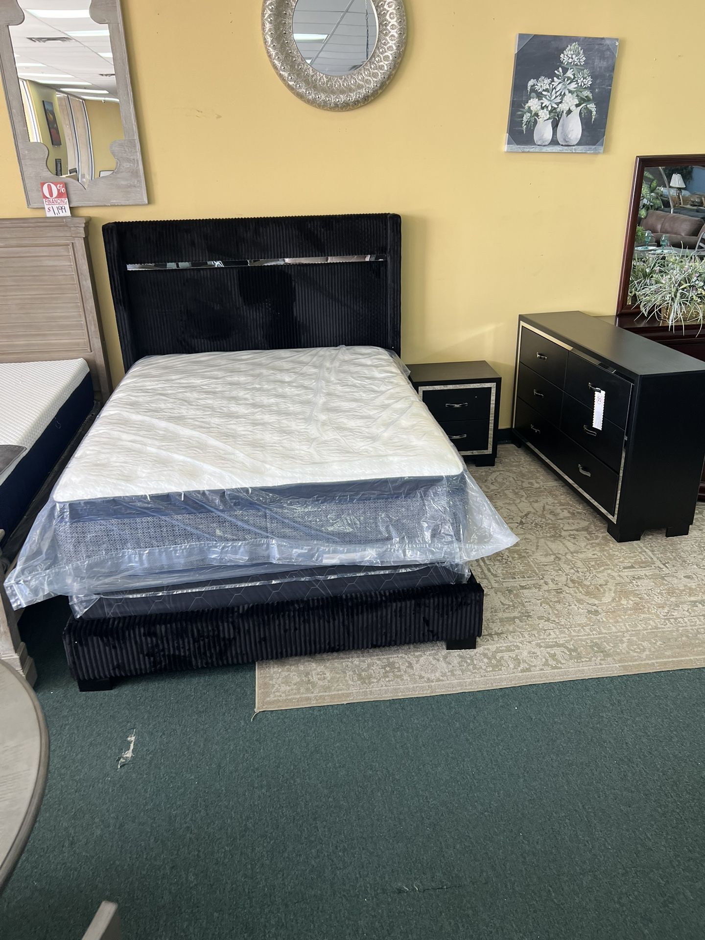 Queen Bed Set