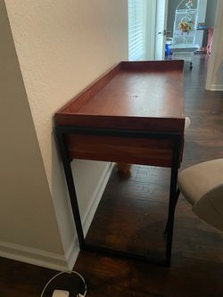 Real wood desk and chair