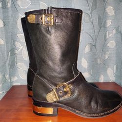 Lightly Used Vince Camuto Black Boots-Size 7.5-Just A Great Looking Boot