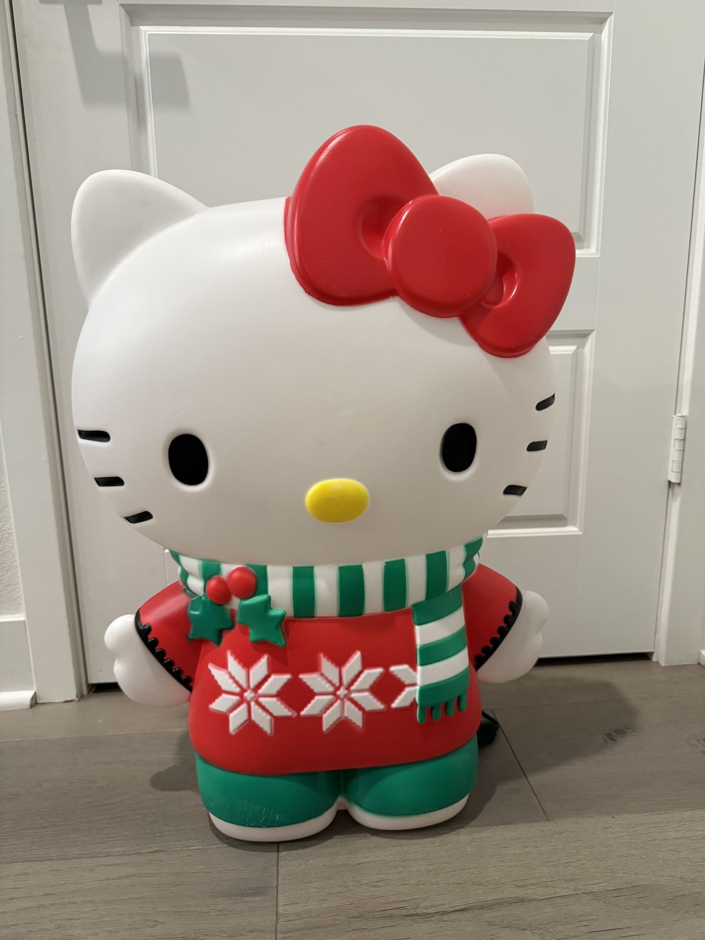 New Sanrio Hello Kitty Holiday Blow Mold 2ft Tall Yard Indoor/outdoor Decor Large Lights Up
