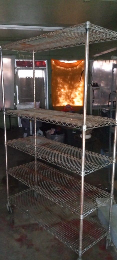 Metal Wire Shelving With Wheels