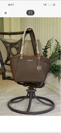 Michael Kors MK Signature Tote Bag