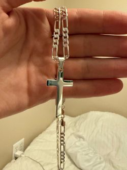 KXIEER Silver Cross Pendant Necklace with Figaro Chain