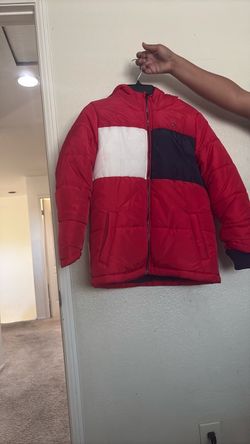 Tommy Hilfiger size L