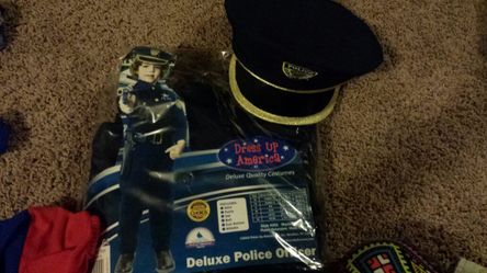 Police.costume size 4