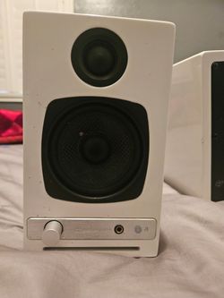 Audioengine HD3 Powered Bookshelf Speakers – $150 OBO