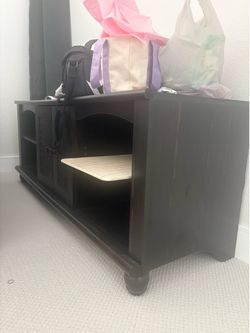 Tv stand
