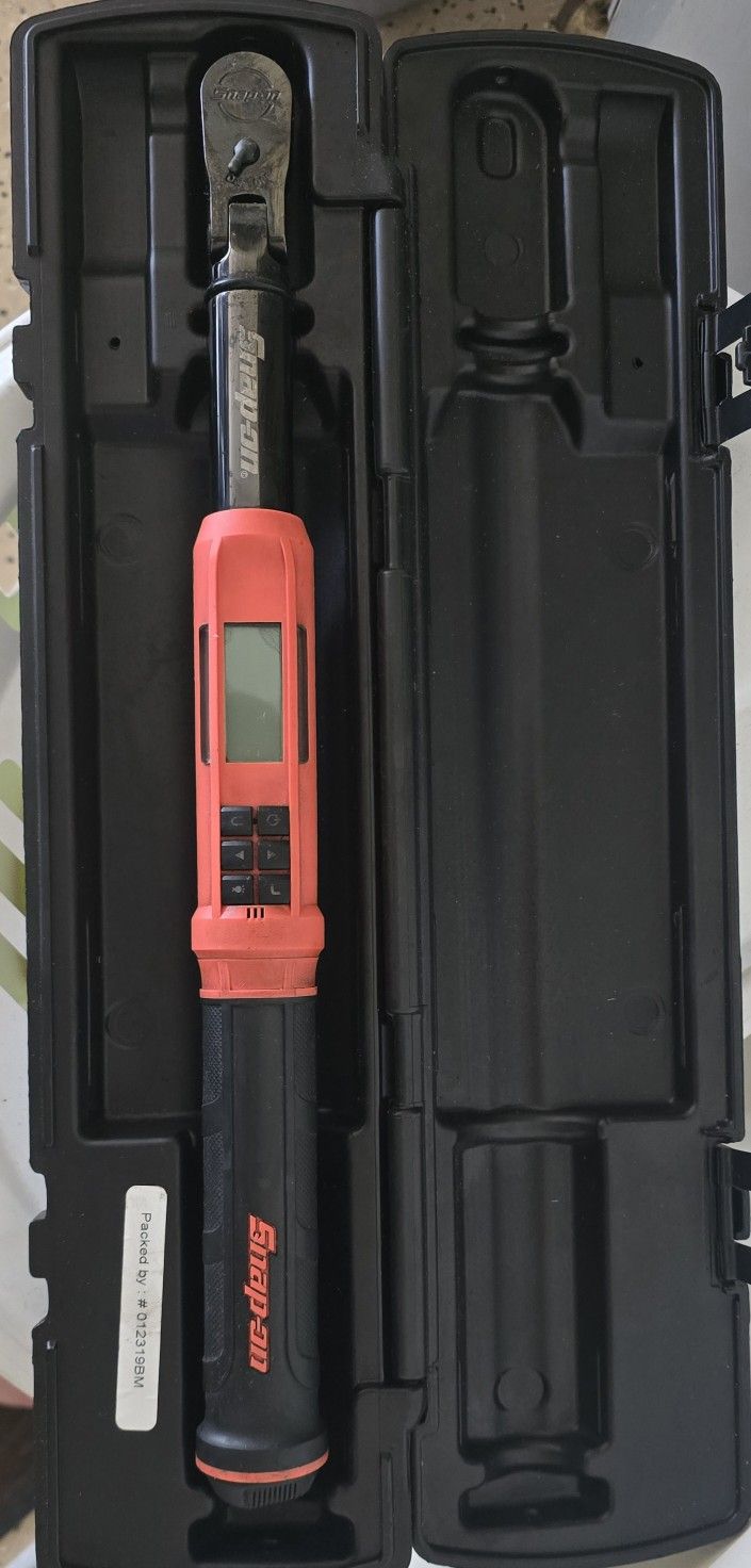 /8" Drive TechAngle® Torque Wrenches>
3/8" Drive Snap-on® TechAngle® Flex-Head Torque Wrenches (5–125 ft-lb)