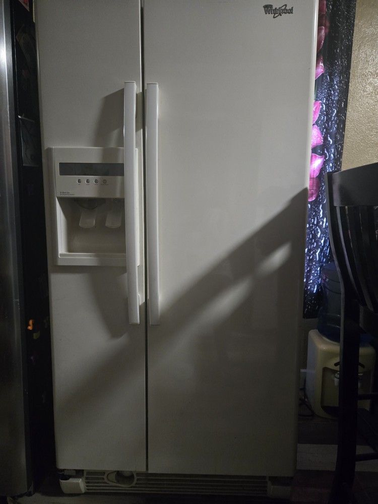 Whirlpool Refrigerator
