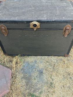 Vintage Big Old trunk