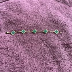 Green Clover Bracelet 