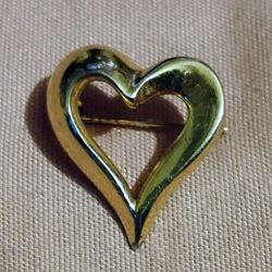 Heart Shaped Pin/Lapel 