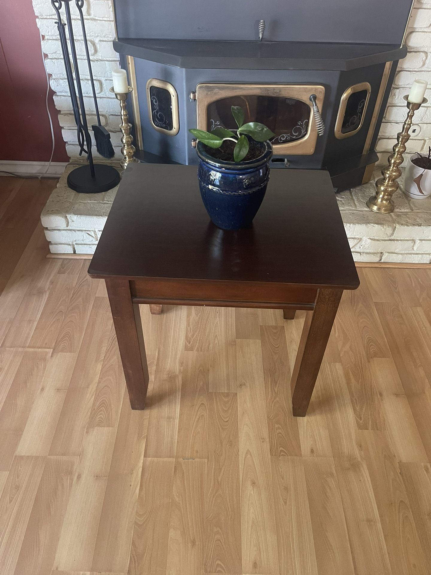 End Table Good Condition
