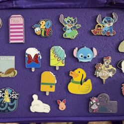 Disney Pin Traders