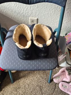 Bearpaw Navy Suede Shearling Boots