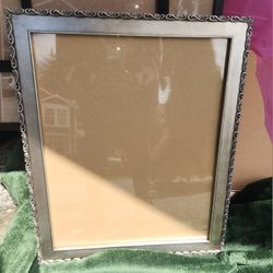 Silver Aaron Brothers Silver 16x20 Frame