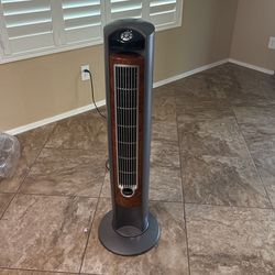 Lasko Oscillating Tower Fan With Remote 