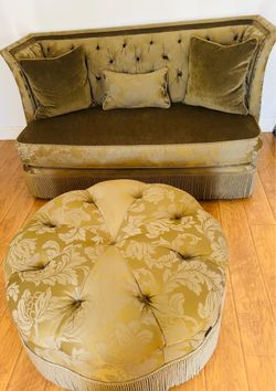 Michael amini hig end couch and ottoman