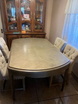 Table and 4 Chairs