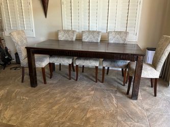 Wood kitchen table and chairs Wood kitchen table and chairs