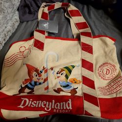 2024 Disneyland Chip & Dale Elves Chistmas Holiday Tote Candy Cane Strap NEW