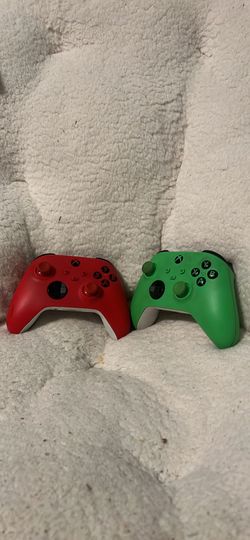 Xbox controllers