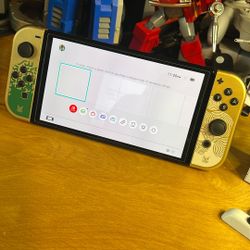 Nintendo Switch OLED - Tears Of The Kingdom Edition