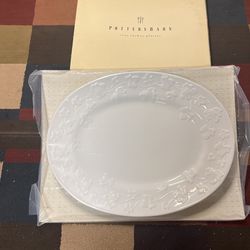 Brandon, White Dish 