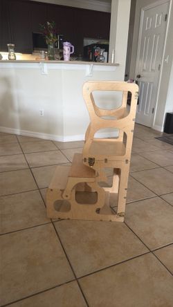 Convertible Toddler ladder/table