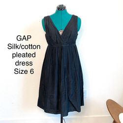 GAP Pleated Silk & Cotton Cocktail Dress Size 6