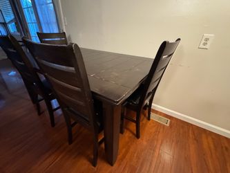 Wood dining table