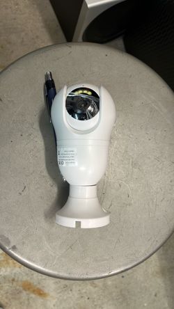 White PTZ Security Camera with Mount