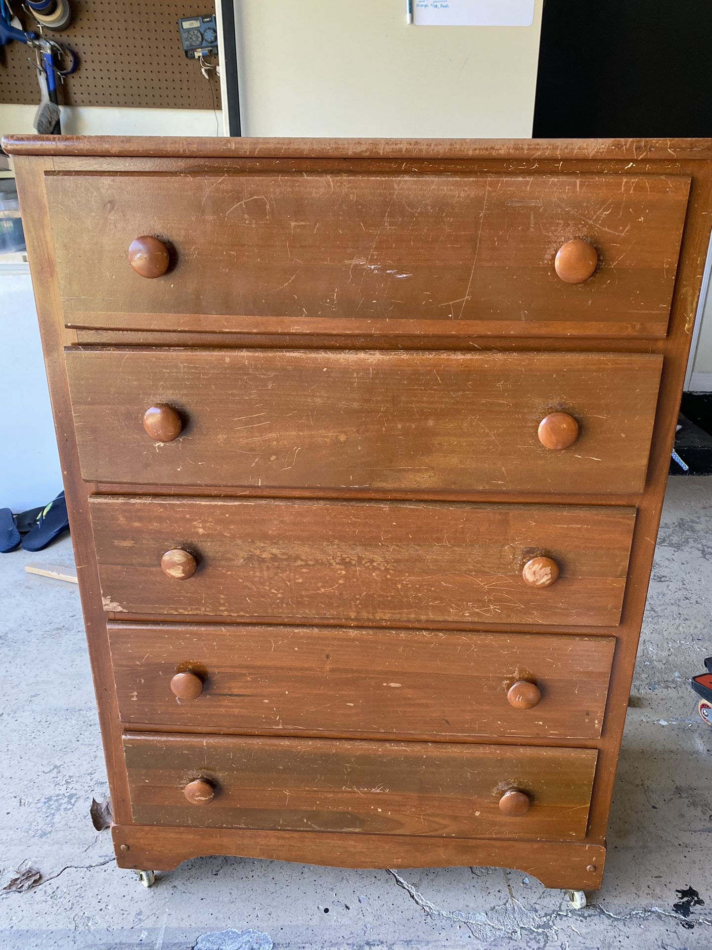 Mooney Antique 5 drawer dresser