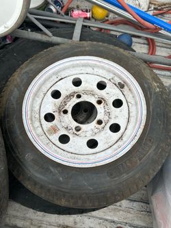 Trailer tires, five lug