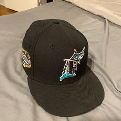 Marlins Fitted Side Patch Hat