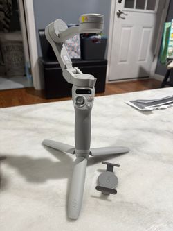 DJI Osmo SE Smartphone Gimbal