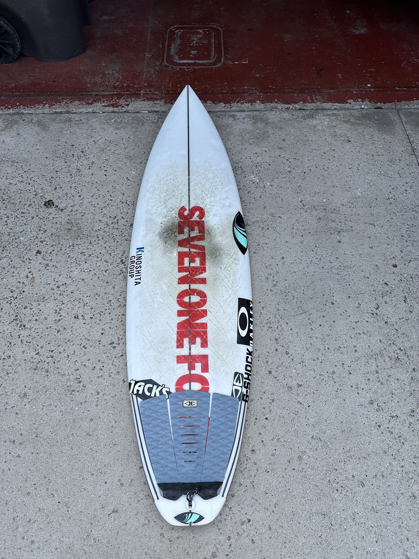 5'10 Sharp Eye Surfboard