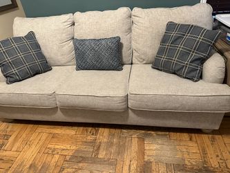 Raymond And Flanigan Sofa