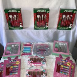 Girls Holiday Lip Balm/ Makeup Gift Sets *READ!! PRICES IN THE DESCRIPTION*