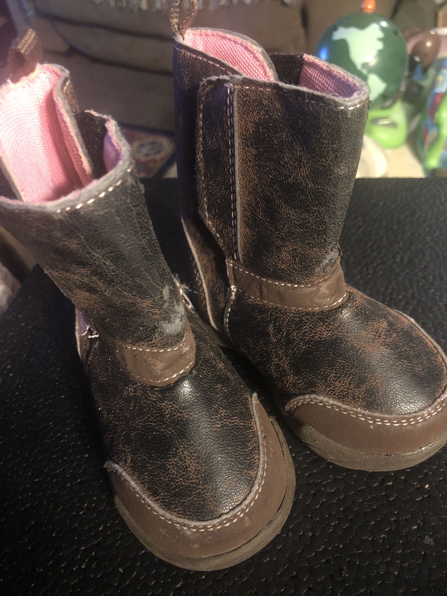GARANIMALS Baby Girl Boots. Size 3 C