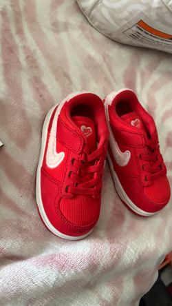 Nike Toddler Sneakers Red and White