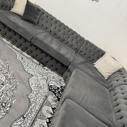 Sectional Sofa