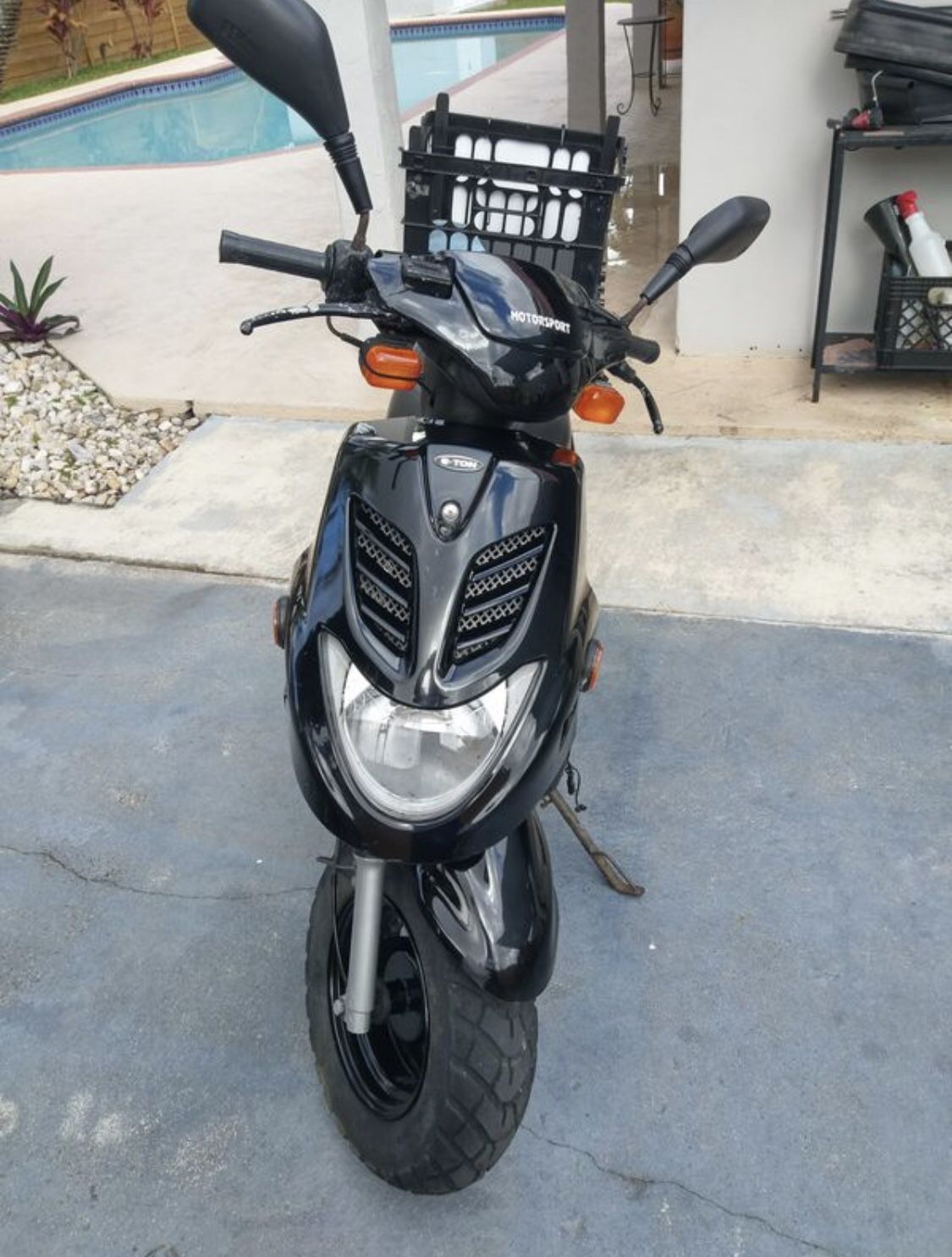 ETon Beamer 50cc Scooter for Sale in Miami, FL OfferUp