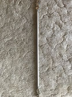 Curtain rod