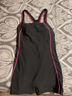 Women’s One Piece Swim Wear 