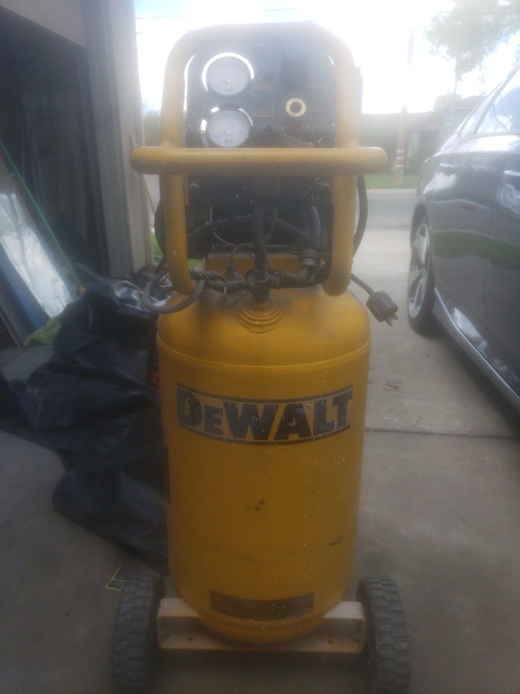 Dewalt 