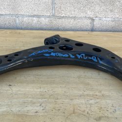 2023-2024 Toyota Prius Front Driver Side Lower Control Arm 2.0L Fwd 0em