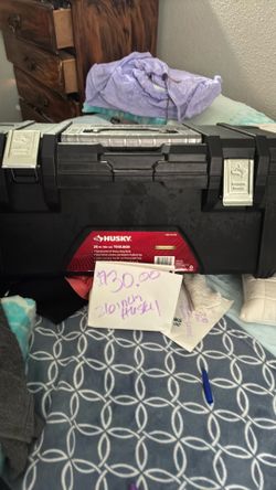husky toolbox 26 inches