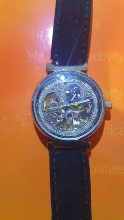 Authentic Louis Vuitton 7347 3atm Automatic Time Piece for Sale in Houston,  TX - OfferUp